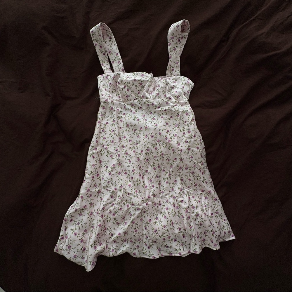 NWT Zara Pink Satin Floral Print Dress with Tie Back